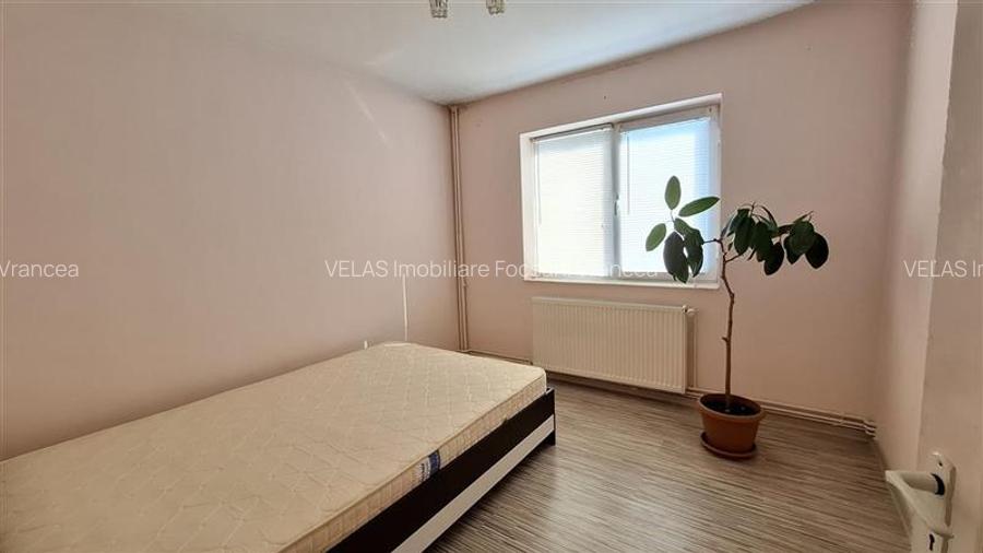 Apartament 2 camere Bacau, parter, CT, liber. - 2