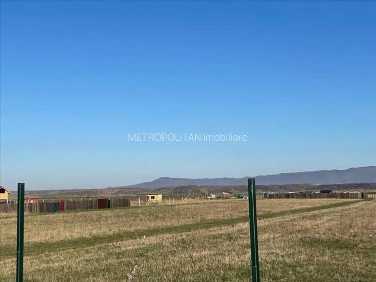 Vanzare terem pentru case Halchiu - 4