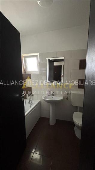 Garsoniera spatioasa bloc 2015 || centrala proprie || Drumul Fermei || - 5