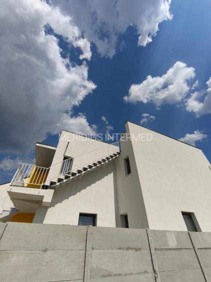 Vila modernă de inchiriat Mamaia Sat pretabil grădinița - 8