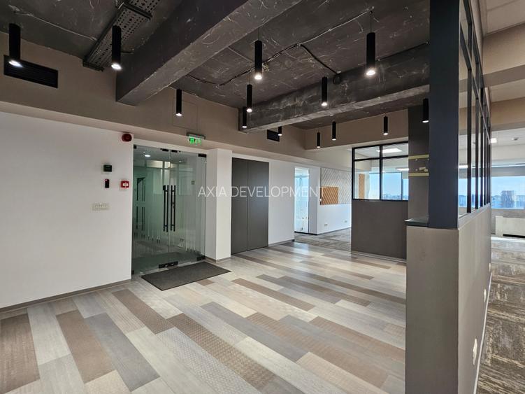 Spatiu birou amenajat - Universitate - 340 mp - 6