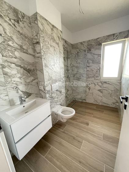 Aradului | Dezvoltator | 2 camere | Terasa de 29 mp | Disponibil imediat - 8