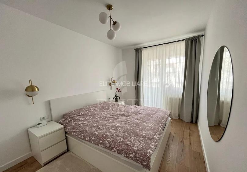 Apartament 3 camere în zona STRAZII UNIRII - 12