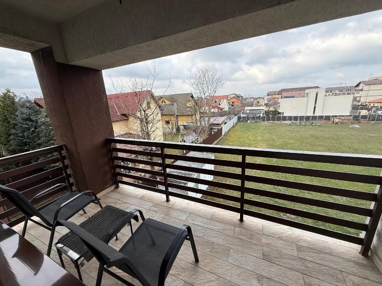 Inchiriere apartament 2 camere zona Tractorul - Coresi - 3