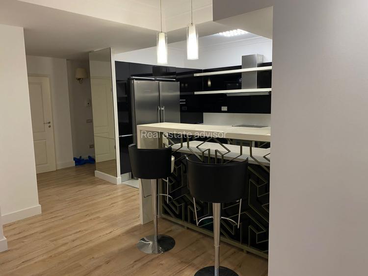 De inchiriat apartament 4 camere Herastrau - 16