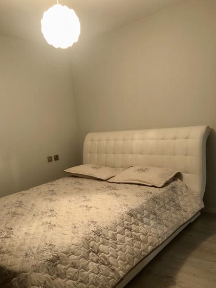 Casă de vânzare | 5 Camere | 150 mp | Zona Micesti