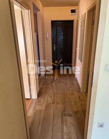 Închiriem apartament central 2 camere