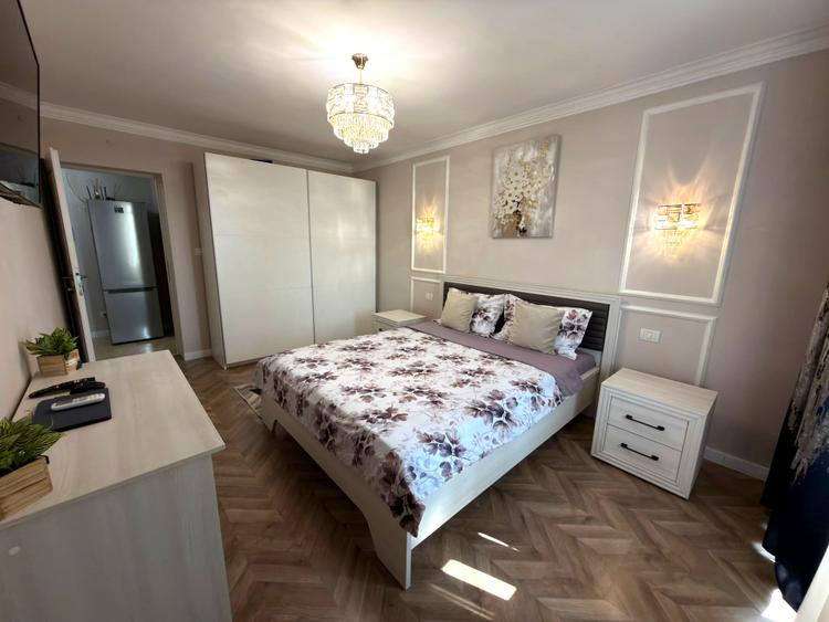 Garsonier de închiriat, 40 mp, parcare, zona Centru