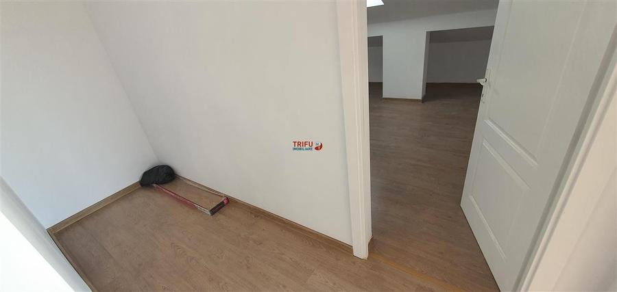 Apartament 3 camere in bloc nou Cetate