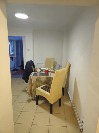 Casa 5 camere,parter,mobilata ,utilata si renovata recent.
