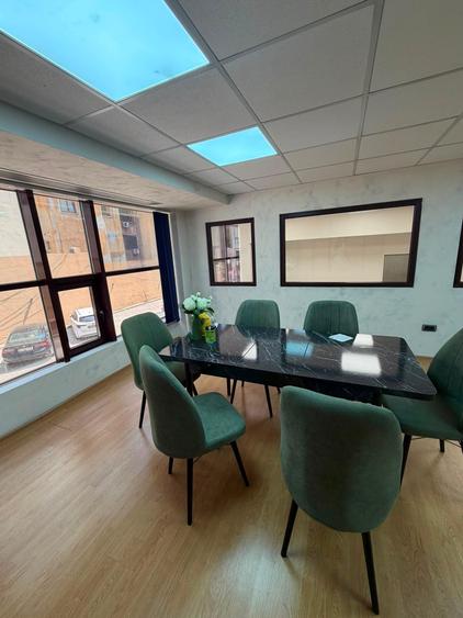 Universitate Inchiriez spatiu comercial stradal parter cladire de birouri 87 mp