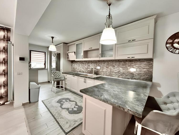 Penthouse cu suprafata generoasa,zona Noua - 6