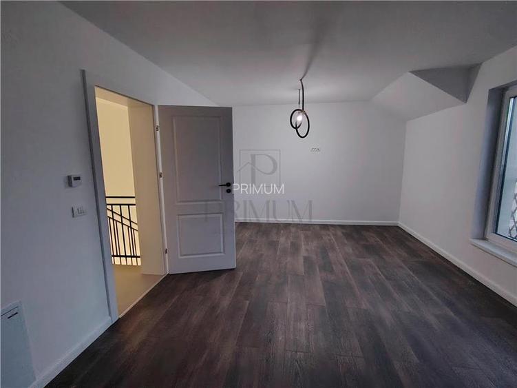 Duplex deosebit - asfalt - la cheie - 6