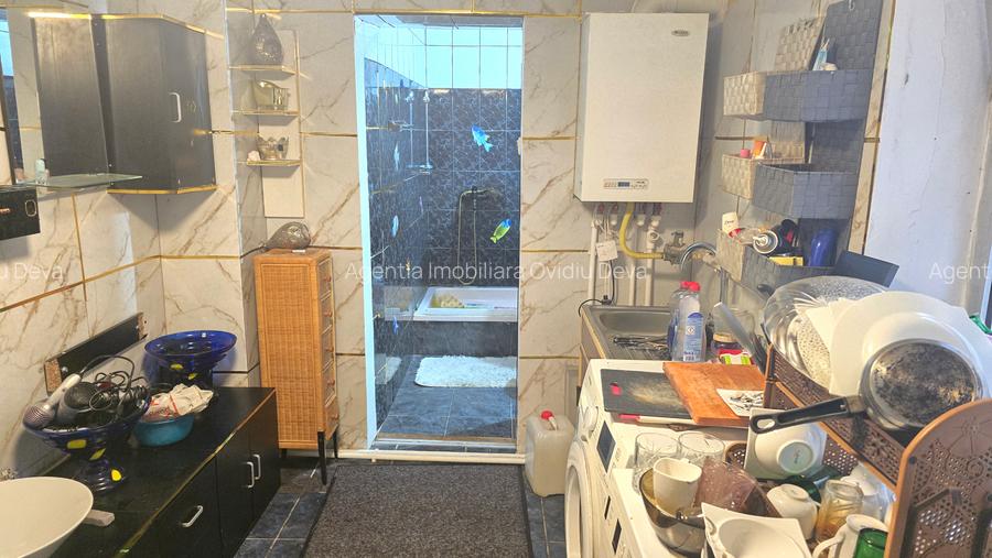 Vand sau schimb casa in Deva, zona Garii, P+M, suprafata 120 mp - 8