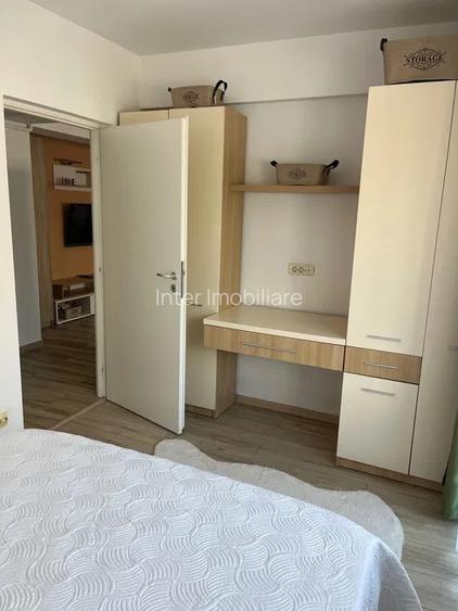 2 camere, decomandat, 50 mp de inchiriat apartament zona Podul de Fier,COD161198 - 3