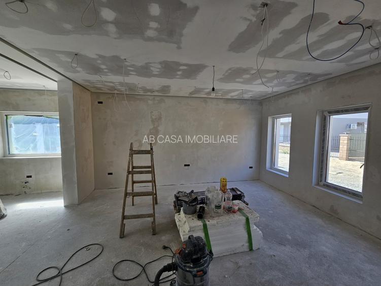 Duplex nou, P+M, Moșnița Veche, Drumul Boilor, comision 0% - 10