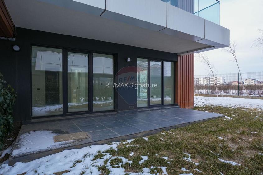 Vanzare apartament de lux cu 4 camere, curte de 279 mp in Pallady - 3