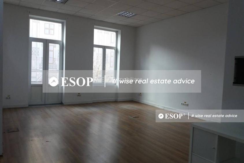 Vanzare cladire zona Universitate, ID 12090.99 - 2