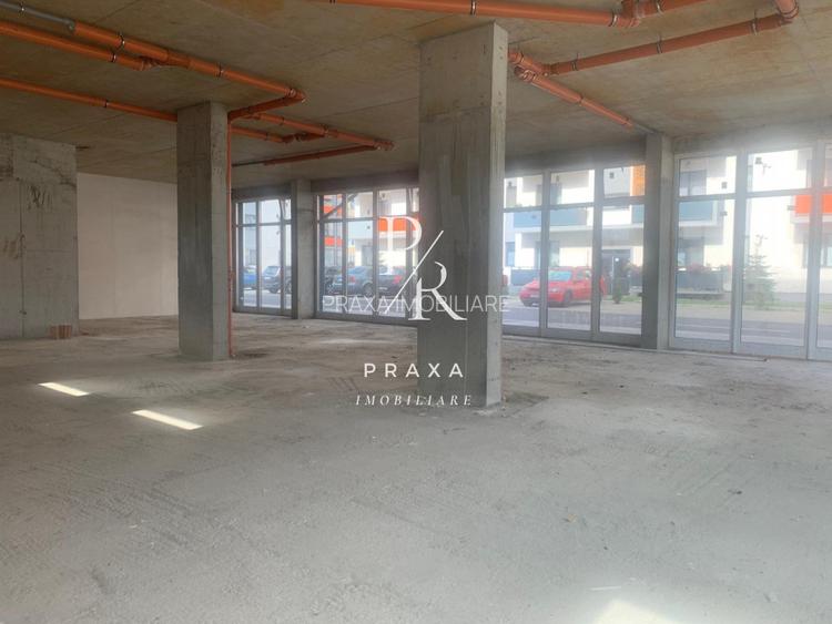 Spatiu comercial de vanzare, 160 mp , 5 locuri de parcare, Floresti  - 3