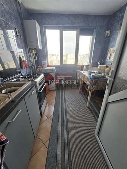 Alexandru cel Bun, 3 camere decomandat, geam la baie, liber - 7