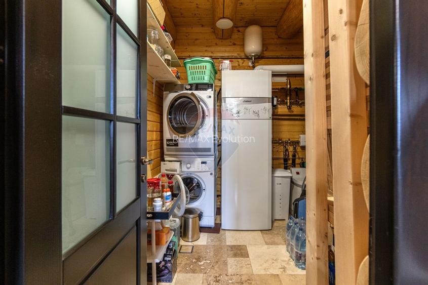 Doua case in stil canadian – confort modern intr-un cadru natural - 13