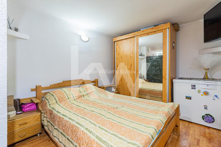 Casă individuală, vedere către Bucegi, la 300 m de Centru, Gară sau Cantacuzino - 5