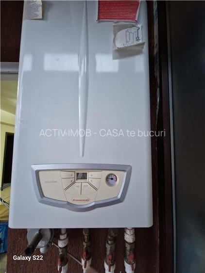 2 cam Militari Residence, str. Rezervelor- Roz Cafe - 14