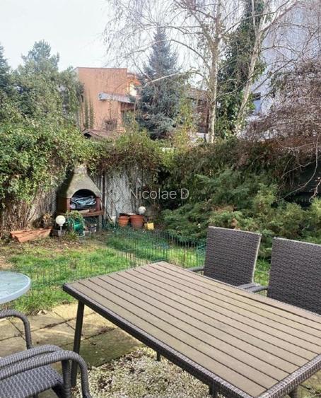 Vilă 5 camere în complex | Lacul Grivița | Cartier Străulești-Dămăroaia,Sector 1 - 6