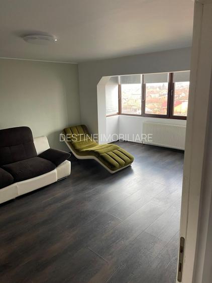 Zona Feidorf – Apartament 2 camere, decomandat - 2