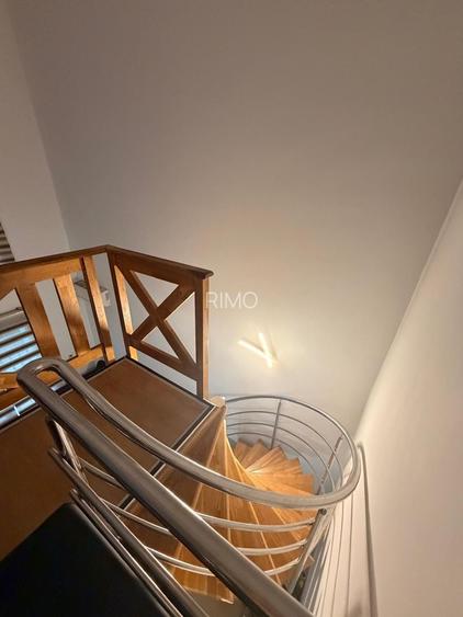 APARTAMENT TIP DUPLEX PARCARE SUBTERANA SI TERASA COMISION CUMPARATOR 0 - 4