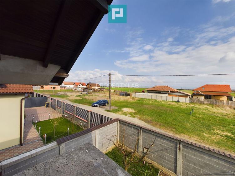 Casă la gri în Livada - 13