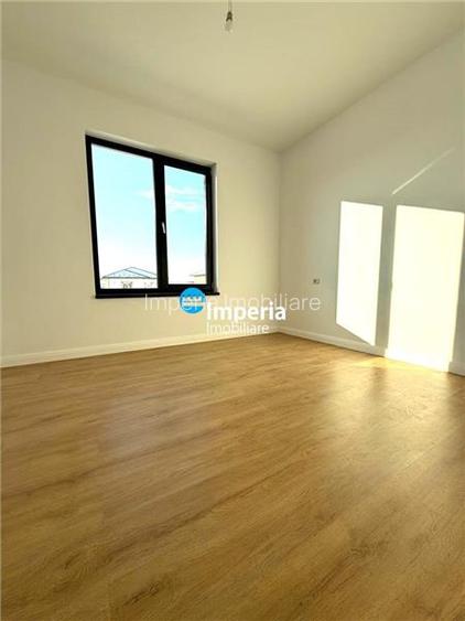 Vila Moderna, P+E, 400 teren, finisata,  asfalt, Valea Adanca Miroslava - 11