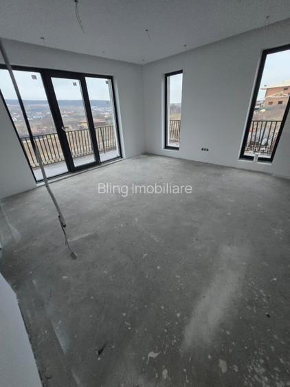 Casa individuala 5 camere, 230mp, garaj, terasa, teren 716mp, in Chinteni - 11