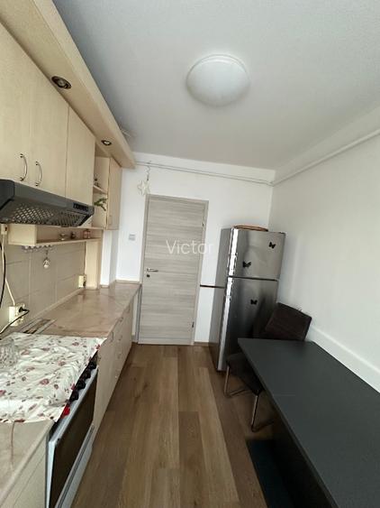 Apartament 3 camere , recent renovat si mobilat Podu Rosu  - 9