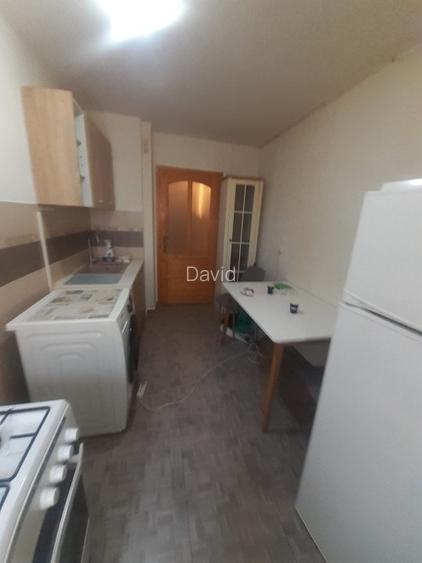 Garsoniera de inchiriat zona Vitan Mall metrou Mihai Bravu - 5