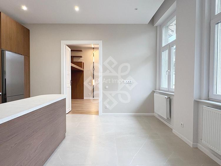 Apartament pe doua niveluri cu terasa, strada Vasile Alecsandri - 3