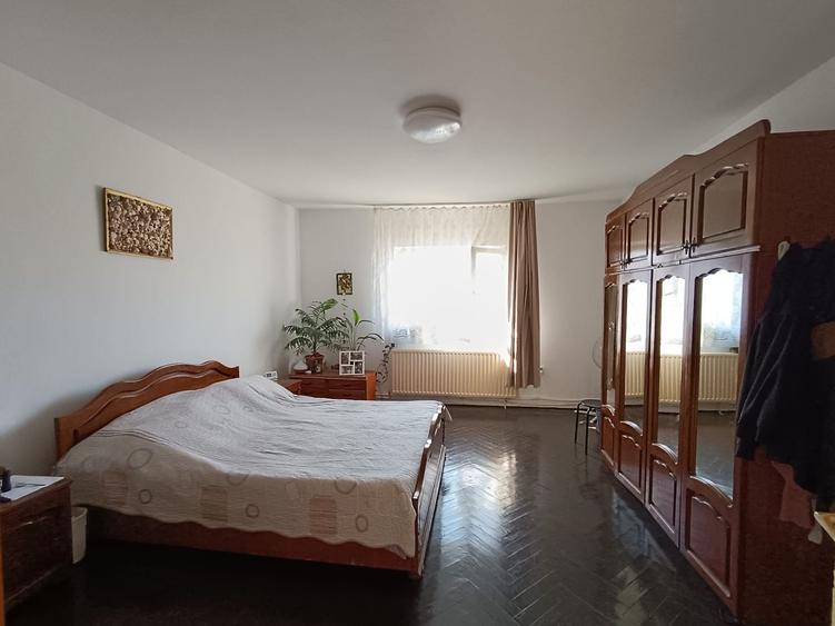 0 % Comision! Casa individuala, Dambul Rotund, zona frumoasa!