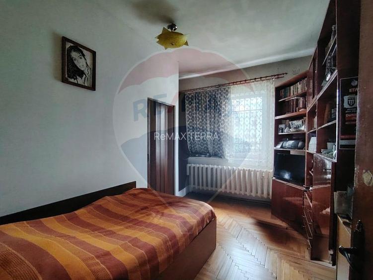 Comision 0% – Casa ultracentrala, liniștita, cu garaj - 3