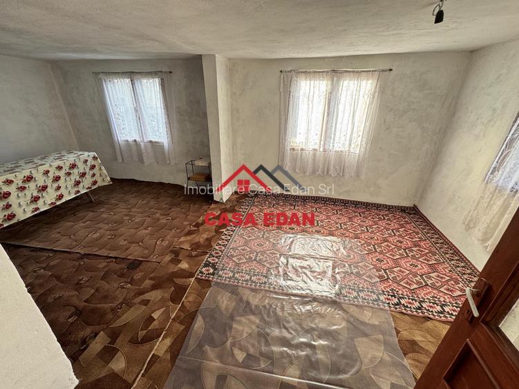 Casa in Poiana Campina--69.000e - 8