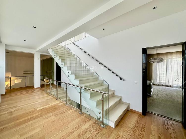 Vila moderna de vanzare 6 camere Iancu Nicolae - Mark Twain, Bucuresti 450 mp - 14