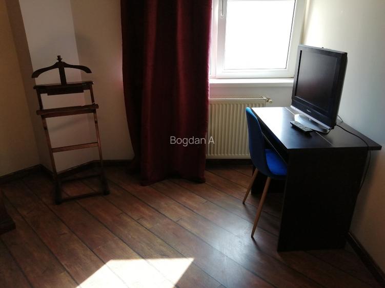 Vand apartament 2 camere central, Bacau - 11