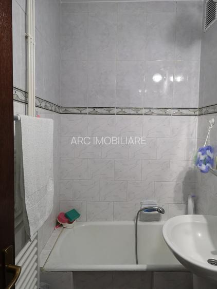 Apartament 2 camere pozitionat in Sacele  - 10