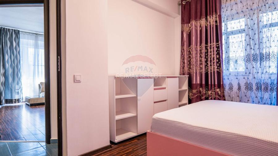 Dobroesti - vanzare apartament 3 camere, strada Marului - 7