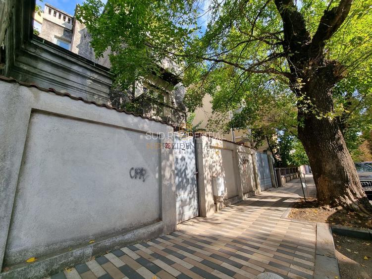 Cotroceni - Vila individuala, 5 camere, acces metrou Eroilor, Sector 5 - 8