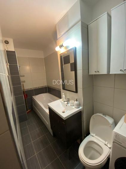 Pozitie excelenta !1 MAI-MEDICINA/Apartament renovat/  prima inchiriere/etaj 3 - 5