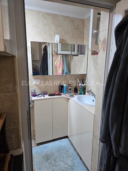 Casa de vanzare -CAPITOL - 112.000 euro ( COD E2+E7) - 8