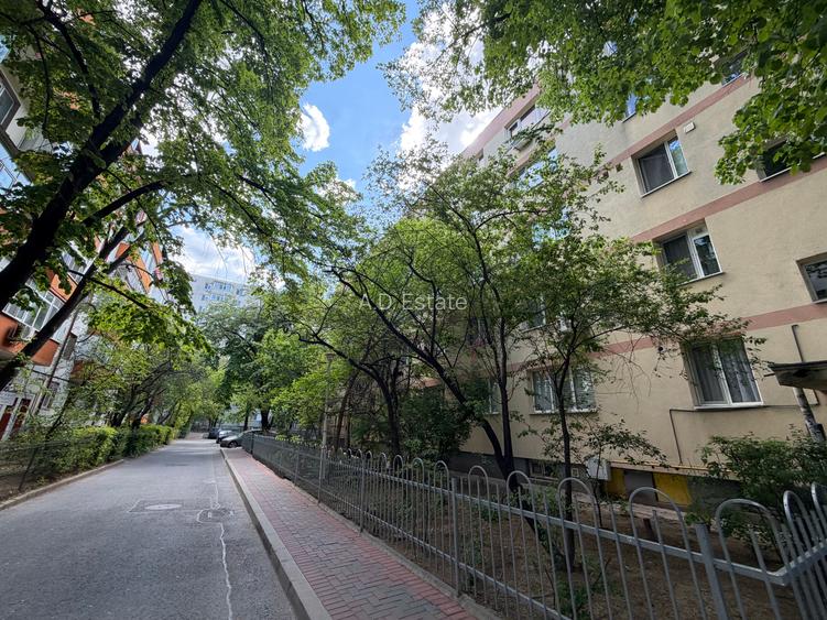 Titan Ozana 3 Camere 67 Mp Instalatii Schimbate Bloc Reabilitat 7 Min Metrou - 23