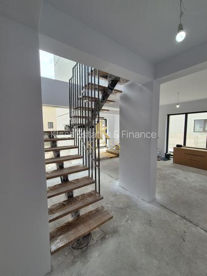 Vila 4 camere Tunari de vanzare - 10