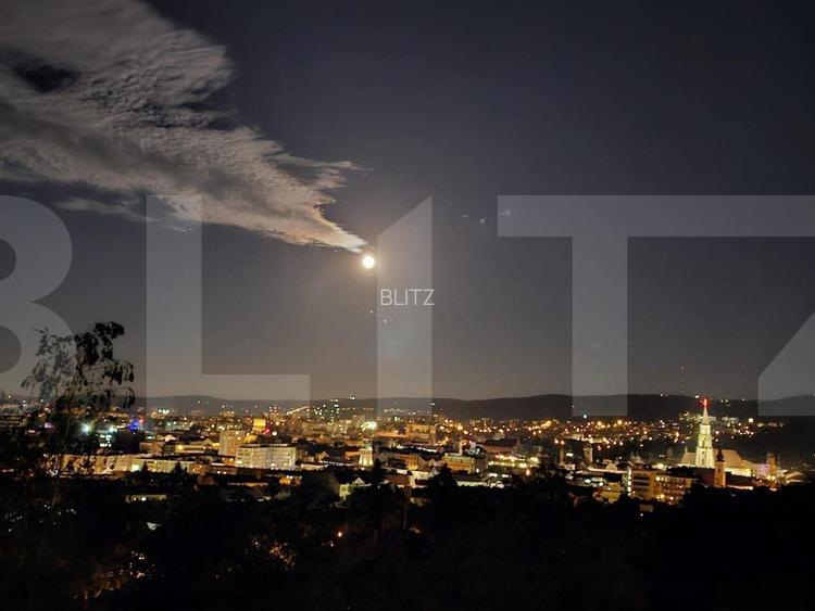 Duplex de lux cu lift si priveliste panoramica, 210 mp, 350 mp teren, Gruia - 18