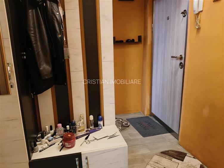 RENOVAT RECENT! AP 4 camere, Viziru 1, Etaj 1, Confort 2 - 60 mp - 7